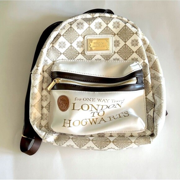 Universal Handbags - Universal Wizarding World of Harry Potter London to Hogwarts Travel Backpack
